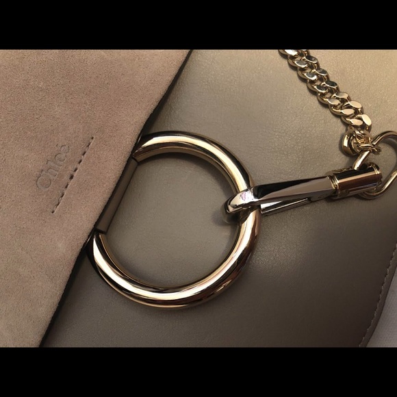 ❌SOLD❌Chloé Medium Faye Shoulder Bag - Picture 3 of 6